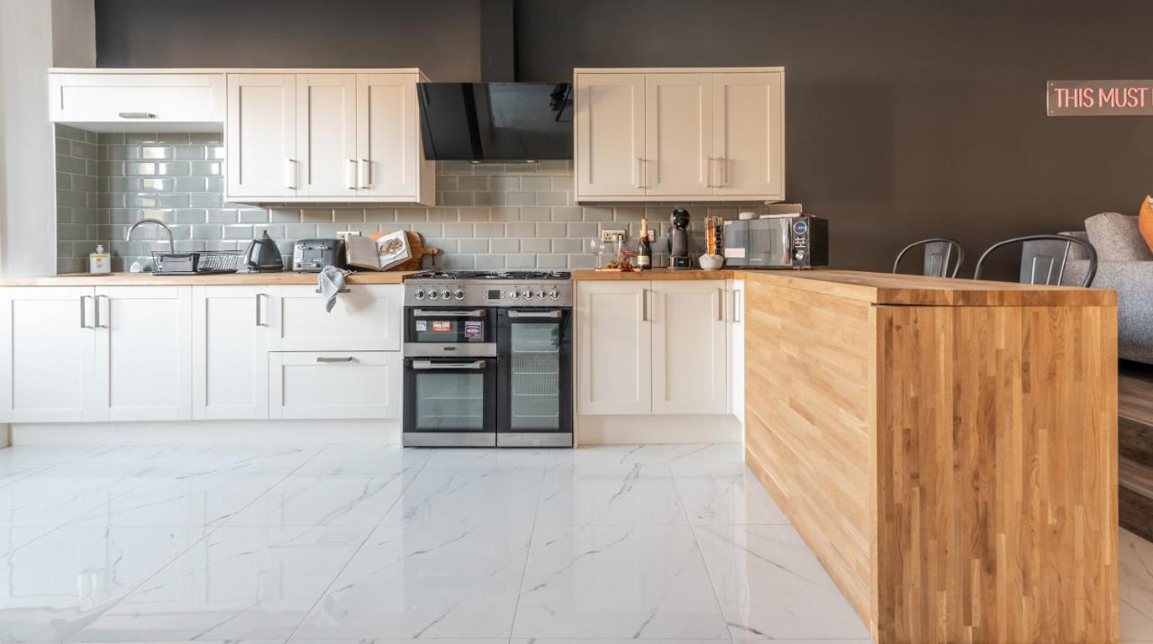Ty Hapus Newport - Luxury 4 Bedroom Home Eksteriør billede